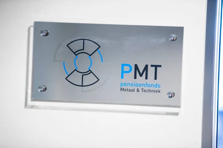 pensioenfonds pmt uit tabak porno en wapens