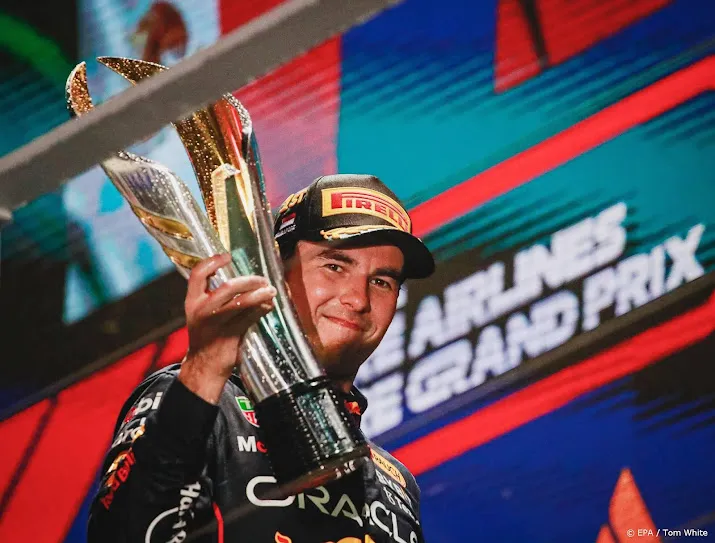 perez moet vrezen voor straf na beste race ooit in formule 1