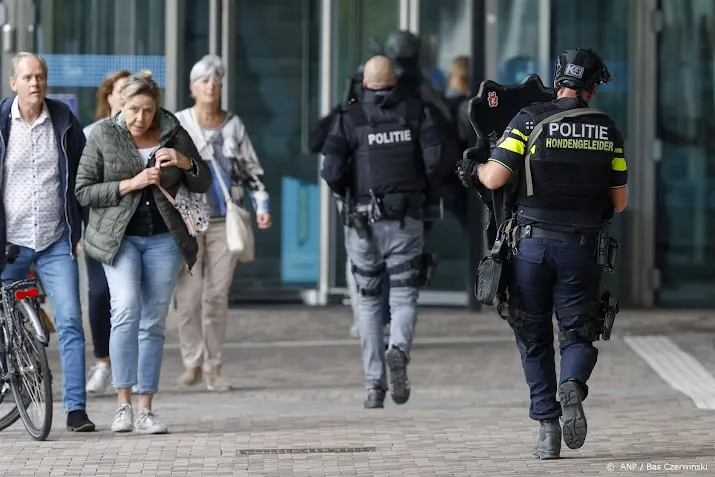 persconferentie gemeente over schietincidenten om 18 45 uur