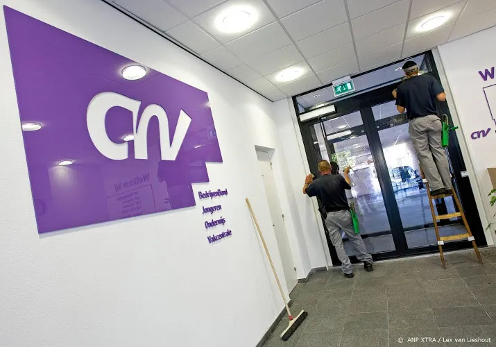 personeel forbo staakt voor beter loon
