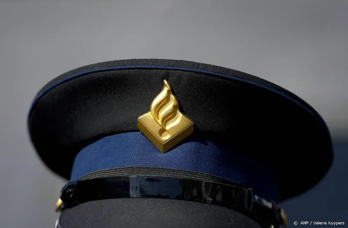 petitie ontsla racistische agenten 18 500 keer ondertekend