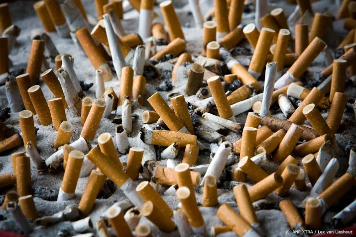 peuken pulken in amsterdam 50 000 in 25 uur