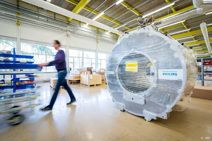 philips kijkt naar overnames