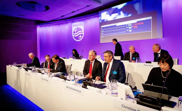 philips lighting sluit halogeenfabriek aken