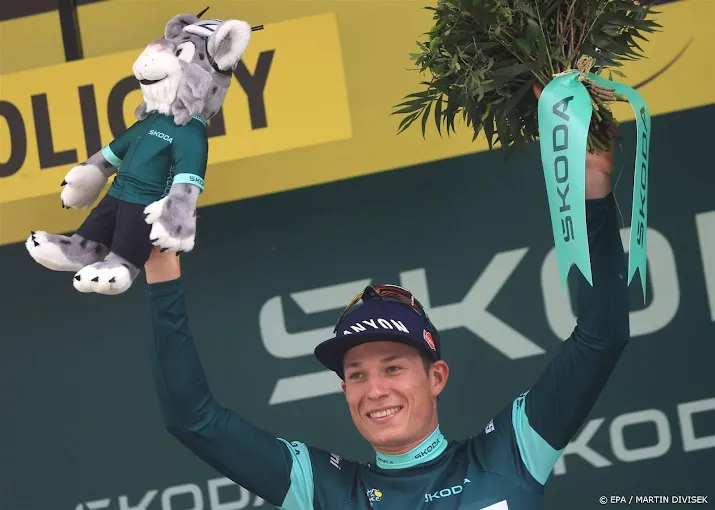 philipsen zeker van groene puntentrui als hij finisht in parijs