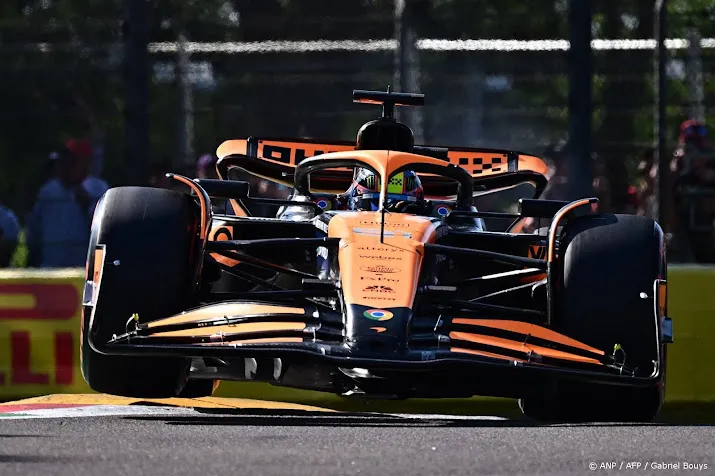 piastri drie plaatsen teruggezet norris naast verstappen op p2