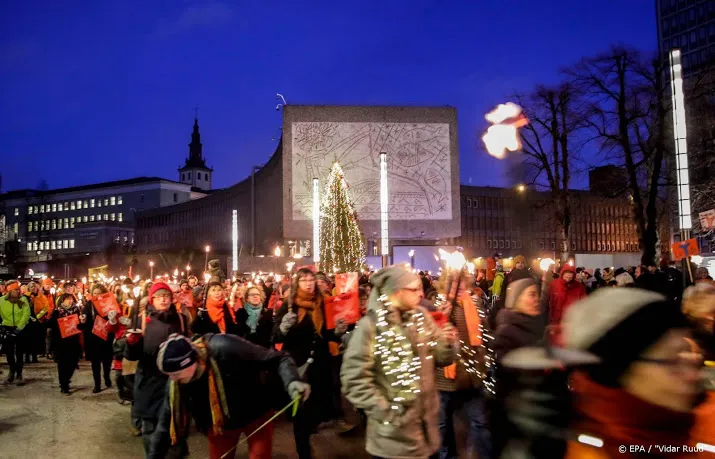 picassos verwijderd na beschadiging door breivik