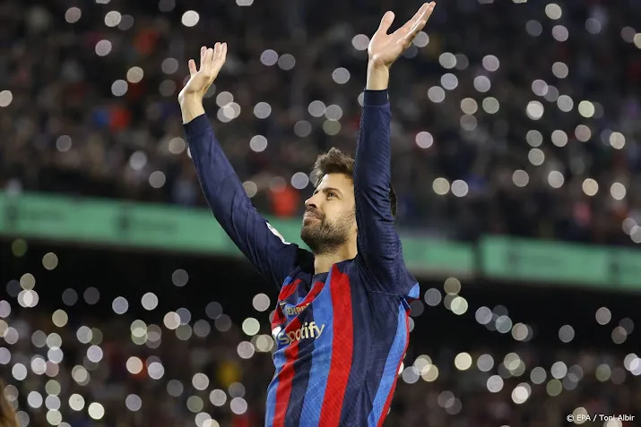 pique voelt zich bevrijd na afscheid bij fc barcelona