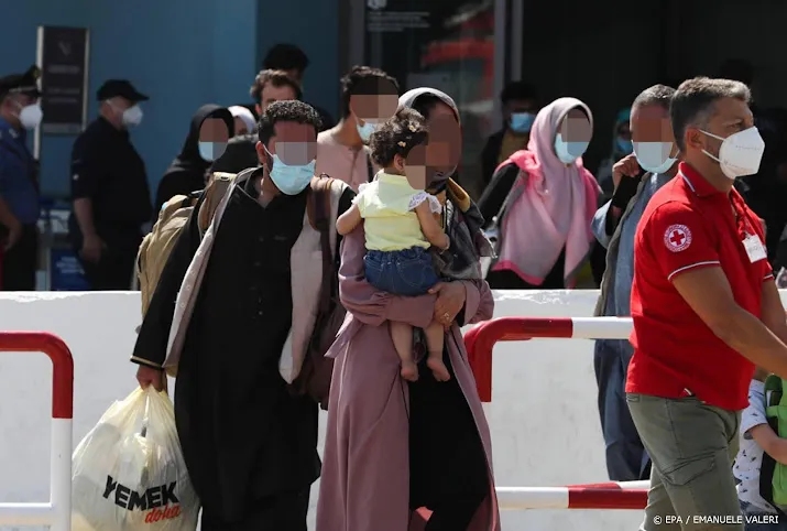 plan in de maak om meer mensen uit afghanistan te halen