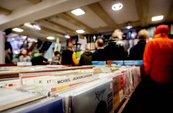 platenzaak promoot zich op record store day
