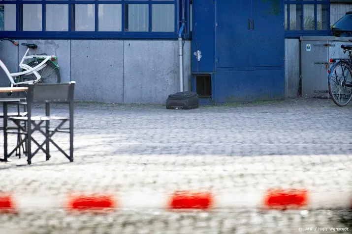 plein den haag ontruimd om onbeheerde koffer