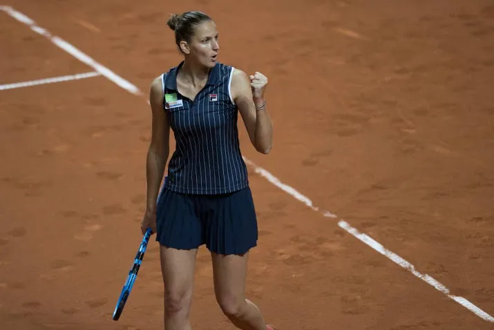 pliskova pakt titel en auto in stuttgart
