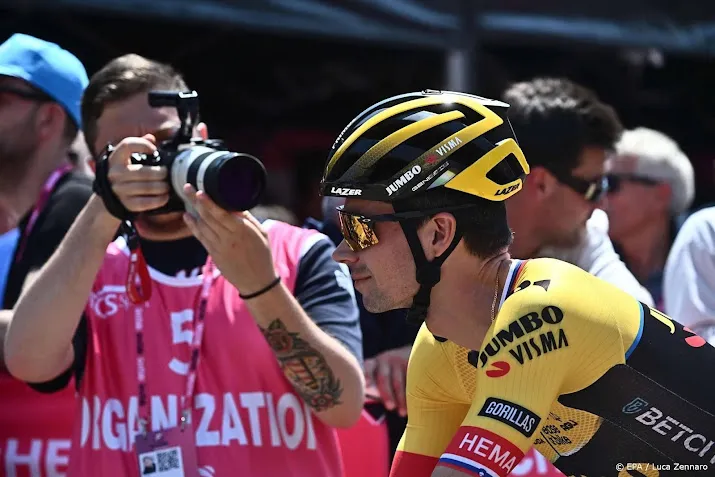 ploegleider jumbo visma ziet uitstekende reactie van roglic