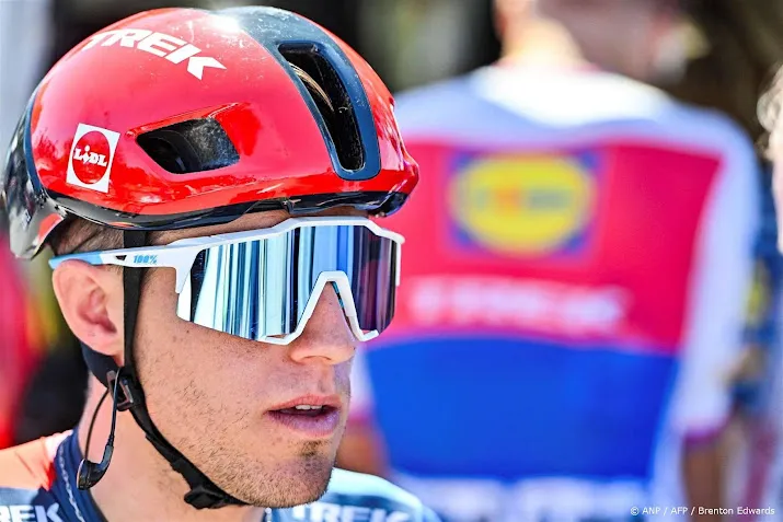 poels grijpt naast de prijzen in ronde van de alpen lopez wint