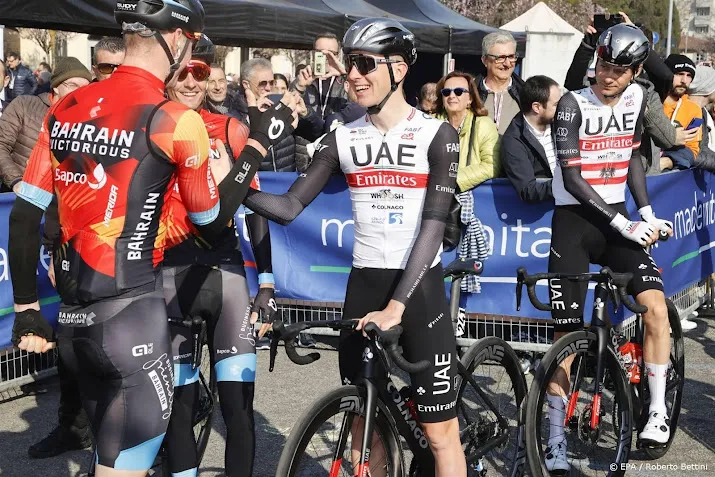 pogacar houdt van der poel van derde zege in ronde van vlaanderen