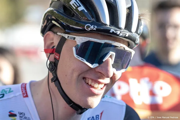 pogacar maakt indruk in ruta del sol en wint ook tweede etappe
