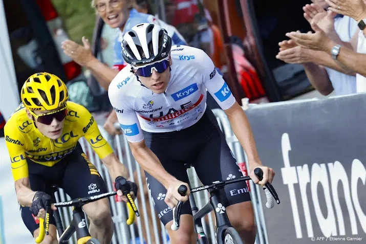 pogacar zou hebben getekend voor gat van 10 seconden in tour