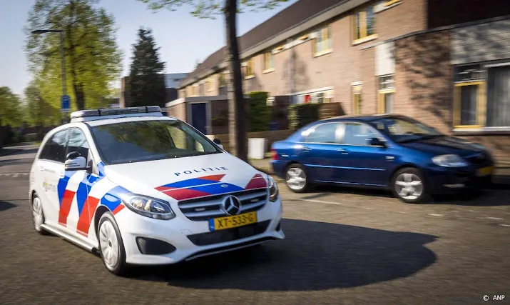 politie arresteert 47 jarige man wegens dood vrouw in haarlem