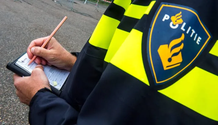 politie beboet ongeduldige spookrijders op a8