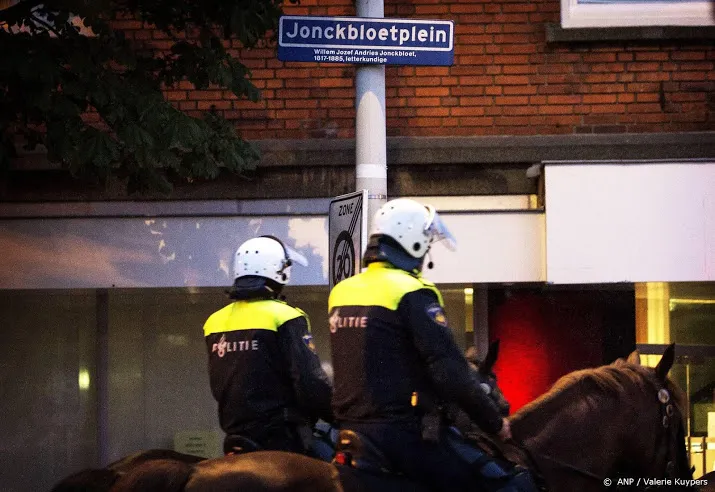 politie drie aanhoudingen bij onlusten in den haag