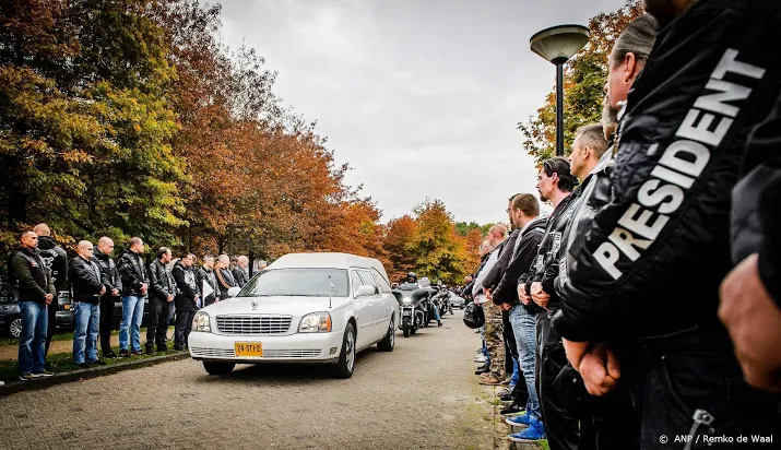 politie kraakte telefoons hooge zwaluwe