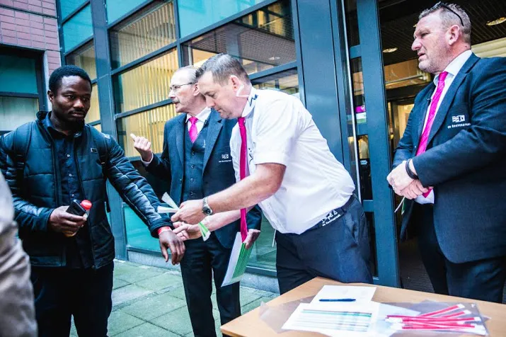 politie negeerde bij blokkade demonstranten