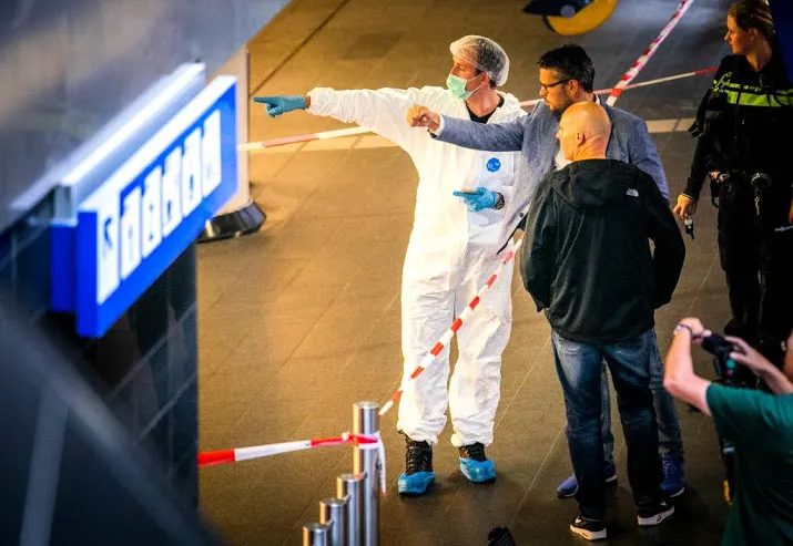 politie onderzocht rugzak verdachte station