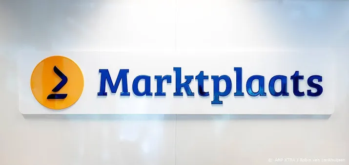 politie rolt bende marktplaatsoplichters op