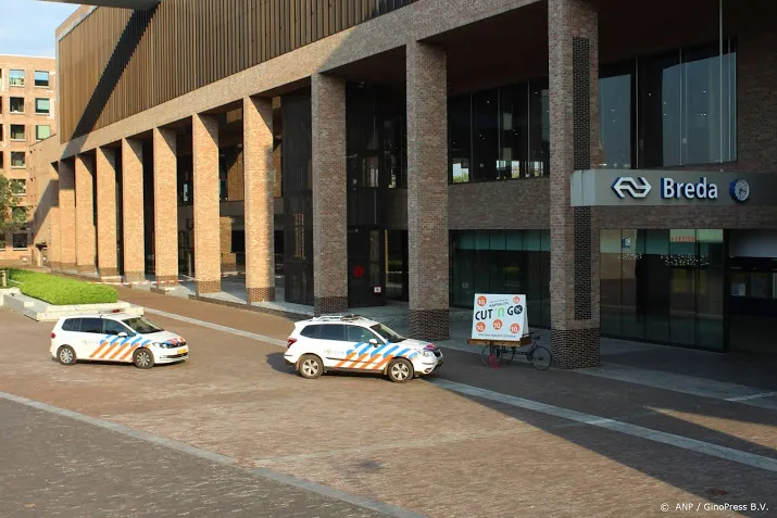 politie verspreidt beeld verdachte steekpartij
