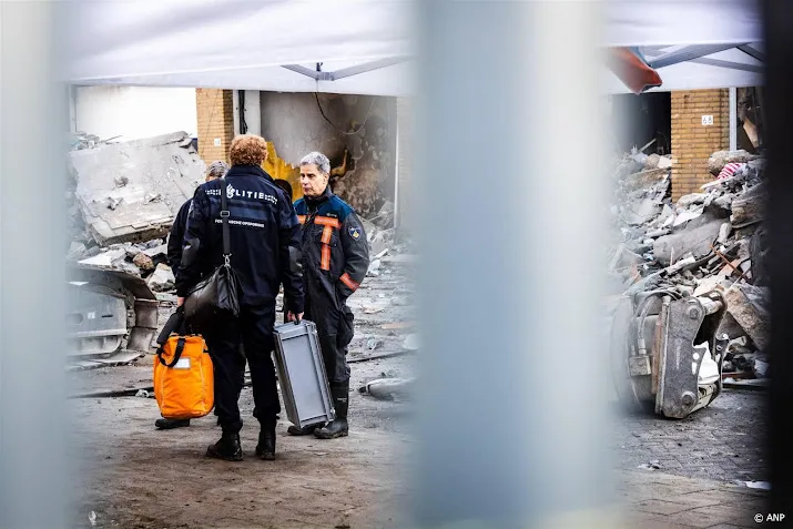 politie zoeken vermisten rotterdam begint hopelijk in de middag