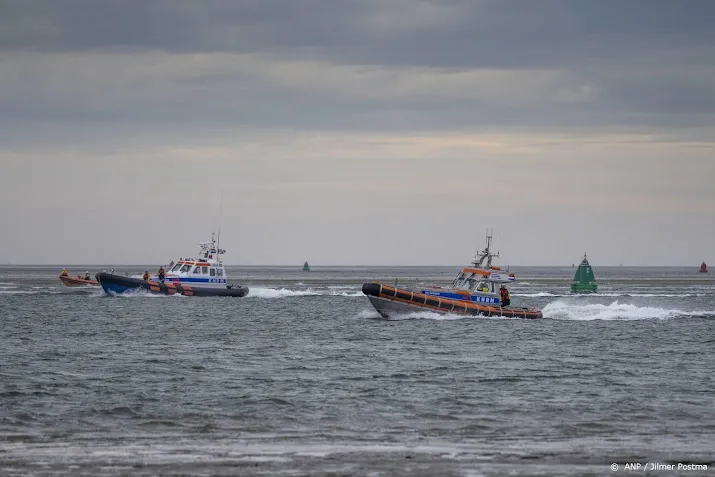 politie zoekt maandag weer naar vermisten aanvaring terschelling