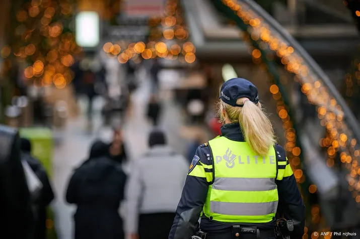 politiebonden roepen op tot snel vaccineren agenten