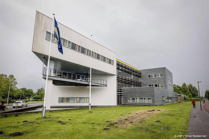 politiebureaus met publieksfunctie op 19 juni weer dag dicht