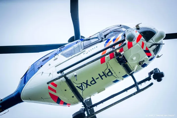 politieheli ingezet om 15 jarige scholier aan te houden