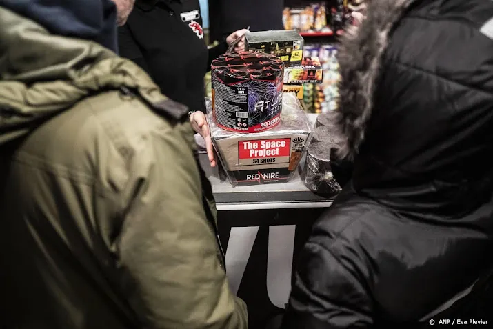 politiek blijft verdeeld over mogelijk vuurwerkverbod