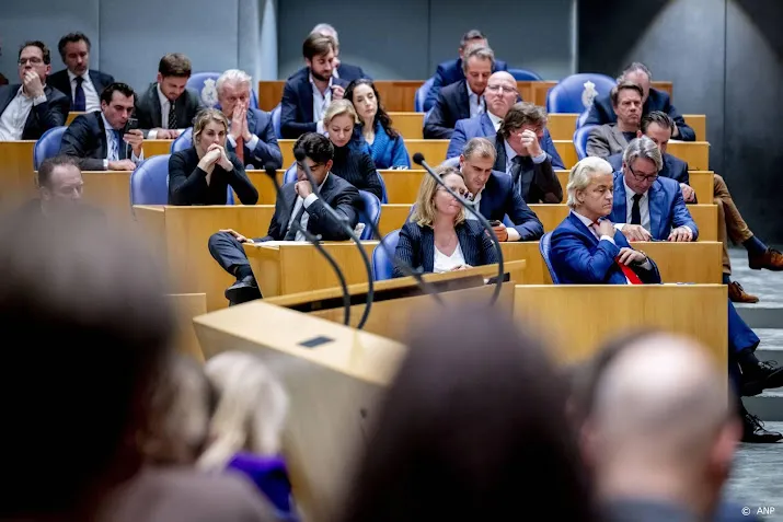 politieke partijen werven nog snel leden voor meer subsidie