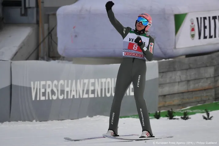 pool kubacki wint met recordsprong nieuwjaarsspringen garmisch