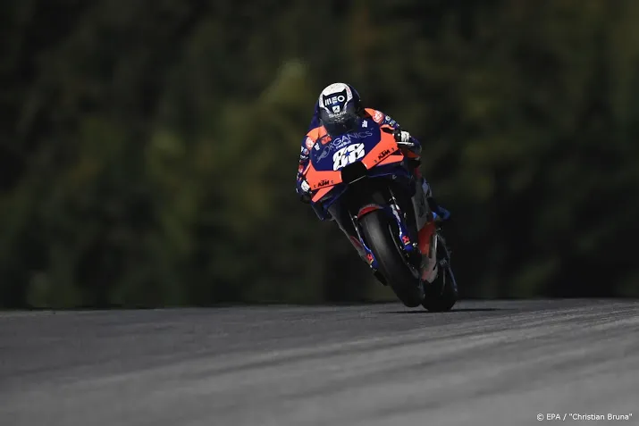 portugees oliveira verrast met zege in motogp