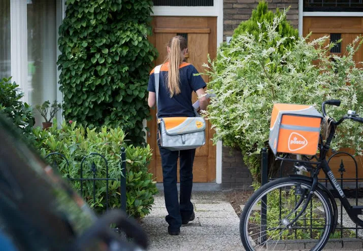 postnl negeert ultimatum fnv