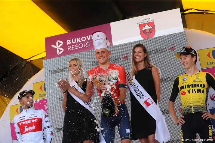 powless van jumbo naar education first