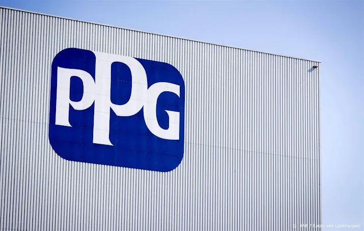 ppg geeft toe en sluit cao akkoord voor 10 procent meer loon