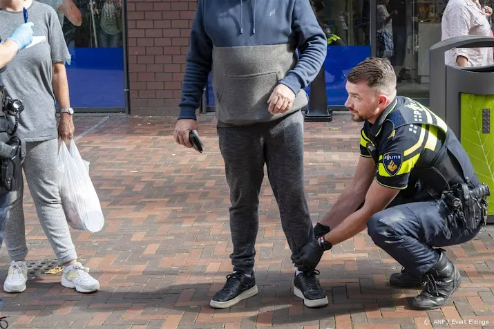 preventief fouilleren in binnenstad van assen