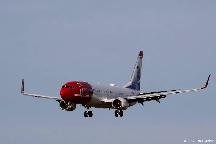 prijsvechter norwegian air regelt essentiele financiering