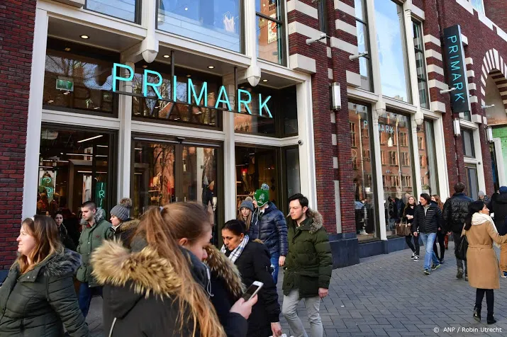 primark groeit door nieuwe winkels