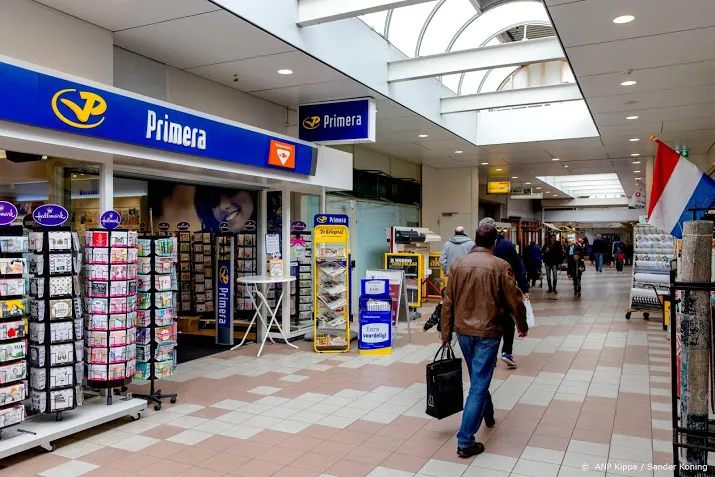 primera winkels alleen open voor post en bankzaken
