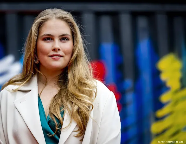prinses amalia stopt per 2025 met terugstorten onkostenvergoeding