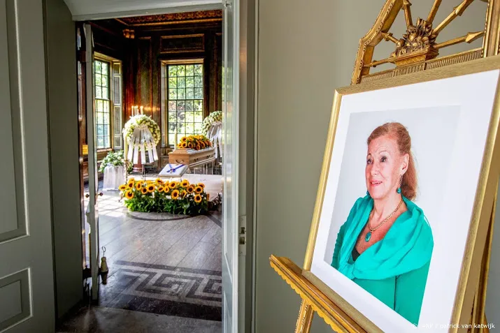 prinses christina overgebracht naar koepel