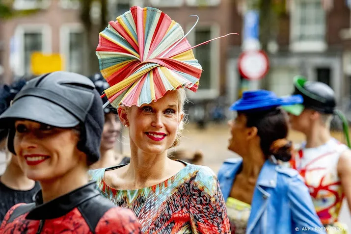 prinsjesfestival zaterdag naar binnen vanwege regen