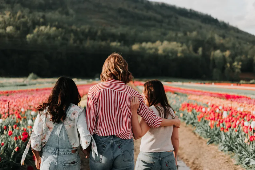 priscilla du preez 2zrq5qcccq8 unsplash