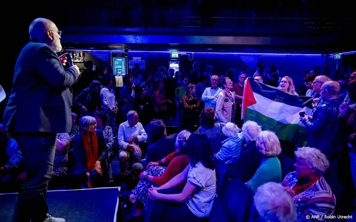 pro palestijnse aanwezigen verstoren campagnebijeenkomst gl pvda